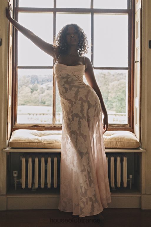 House of CB Robe longue Seren en dentelle fleurie rose tendre au dos N888H366 vêtements