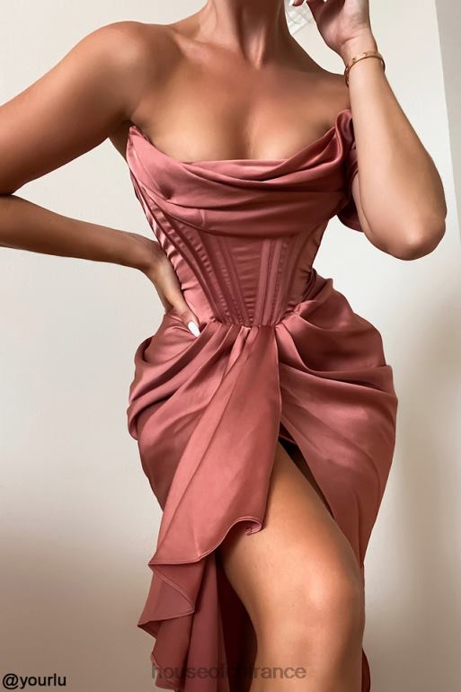 House of CB Janis Rouge - Robe mi-longue drapée en satin à asymétrique épaule dénudée N888H560 vêtements